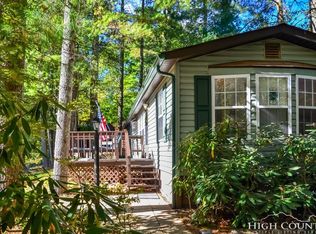 350 Laurelwood Ln, Boone, NC 28607