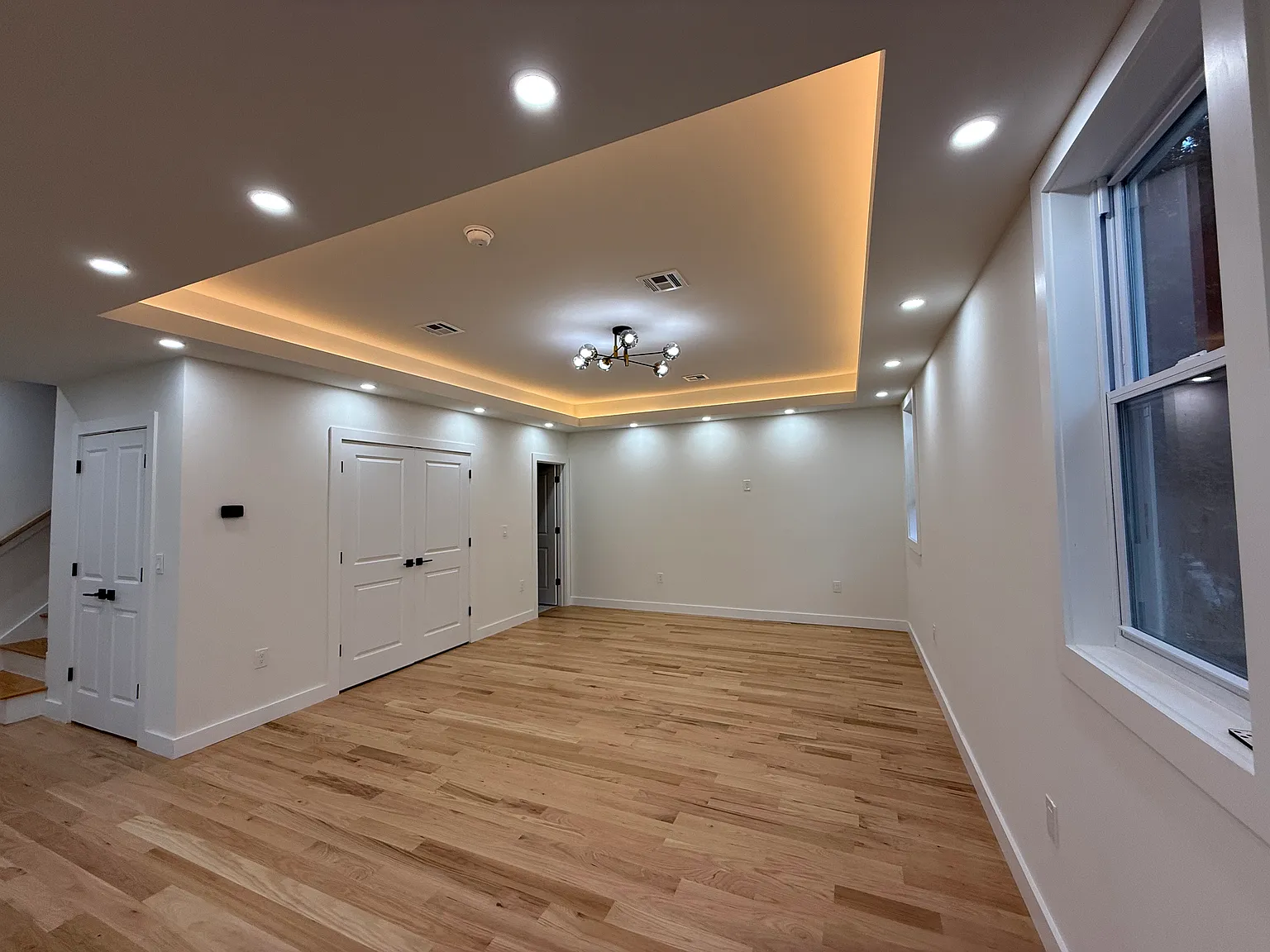1 bed, 1200 sqft, $4,000 — Photo 4