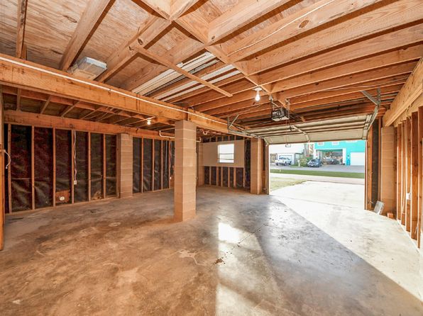 129 Tarpon St