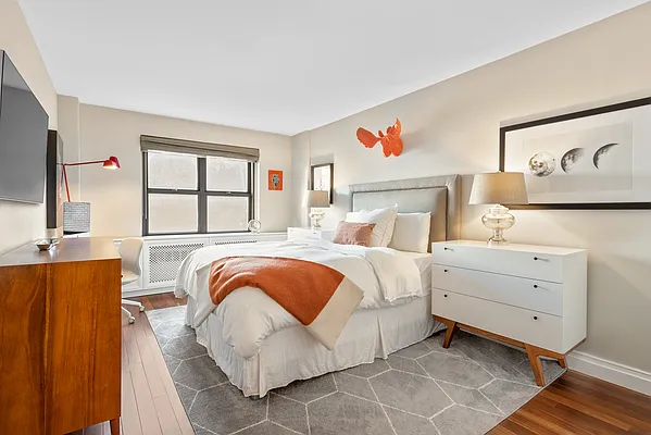 Sold by Nest Seekers International | media 3