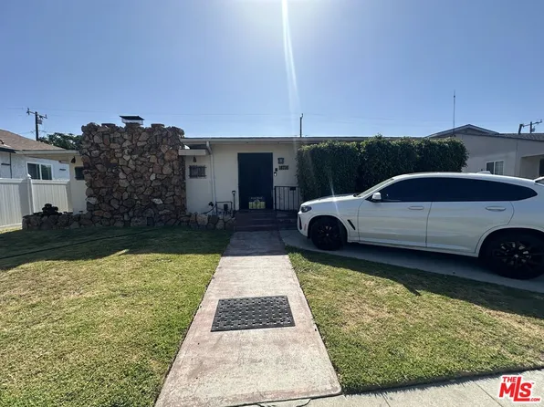 (undisclosed Address), Compton, CA 90220