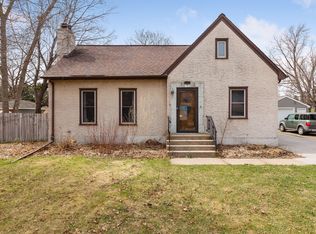 1751 Tatum St, Falcon Heights, MN 55113
