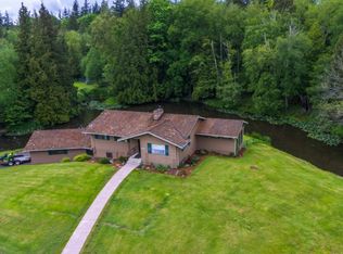 5893 Northwest Dr, Ferndale, WA 98248