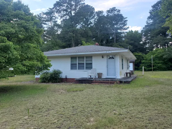 2913 Dunn Rd, Eastover, NC 28312