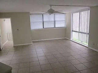 1119 Encourte Grn — Photo 10
