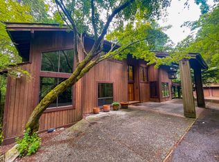 12957 NE 39th St, Bellevue, WA 98005