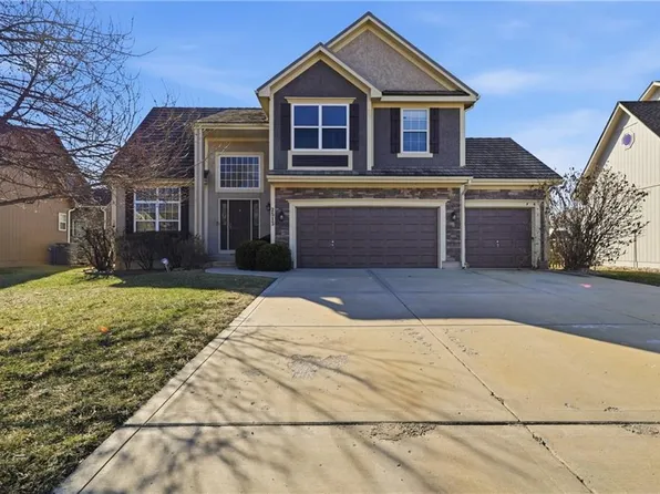 2513 SW 12th St, Lees Summit, MO 64081