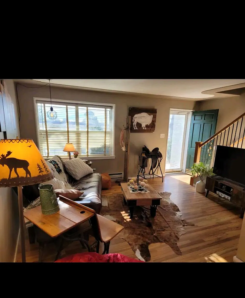 3507 Hynds Blvd — Photo 1