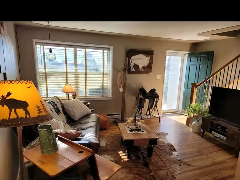 3507 Hynds Blvd — Photo 1