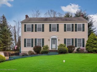 9 Studer Rd, Clinton, NJ 08809