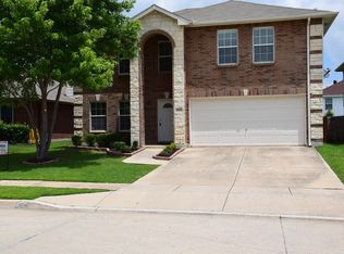 4525 Hounds Tail Ln, Fort Worth, TX 76244