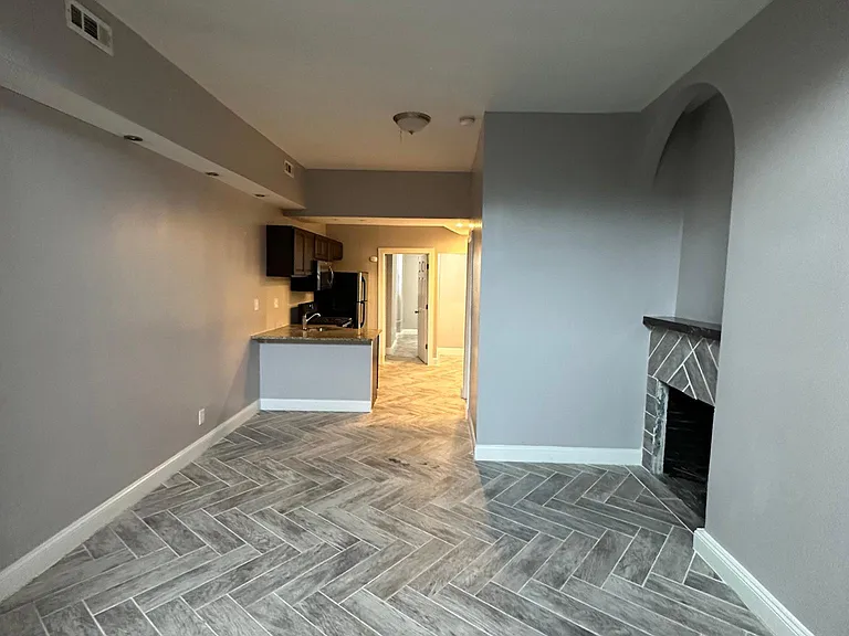 75 Whitney Ave #2 — Photo 8