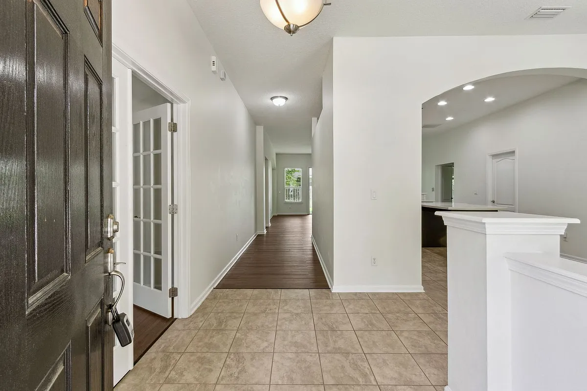 Building Photo - 86034 Aladdins Way