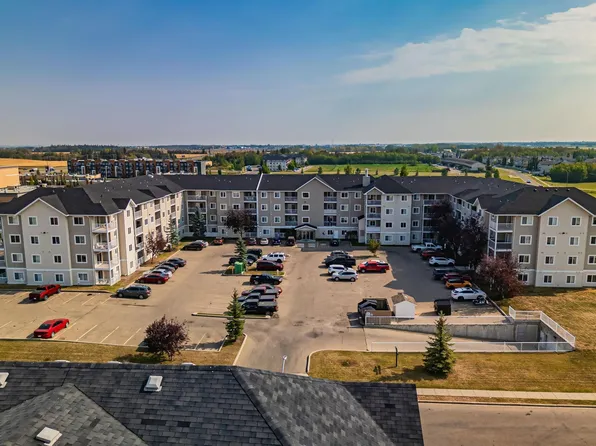4309 33rd St #105, Stony Plain, AB T7Z 0C4