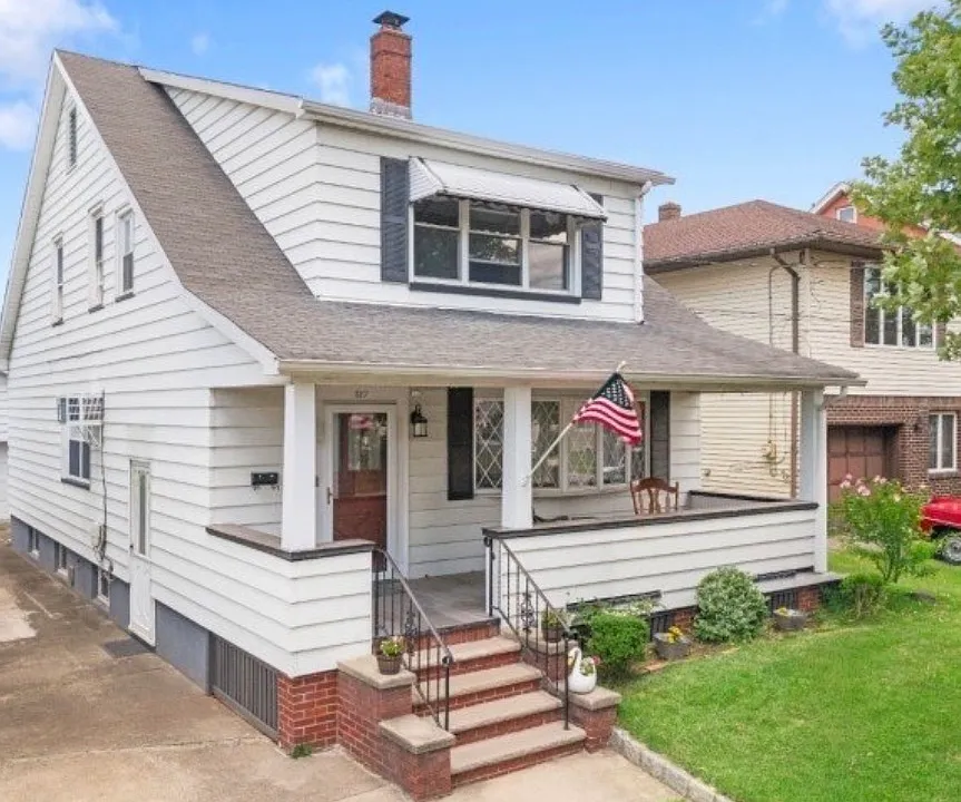 127 Union Ave #2