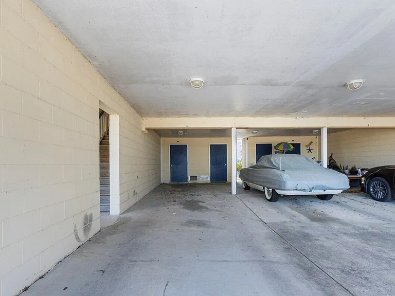 Beachview Dr — Photo 20