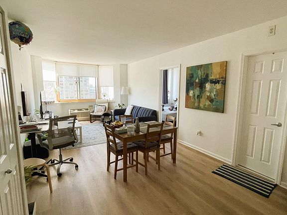 Living Room Front