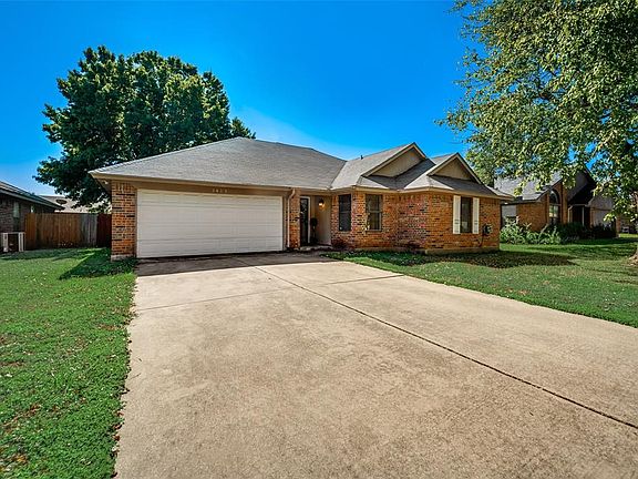 2nd image of 1413 Willow Vale Dr