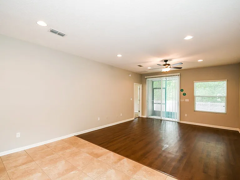 636 Drysdale Dr — Photo 6