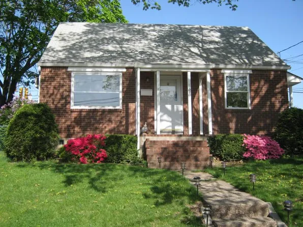 27 Garden Oval, Springfield Twp., NJ 07081