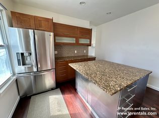 253 Belgrade Ave #3, Boston, MA 02131