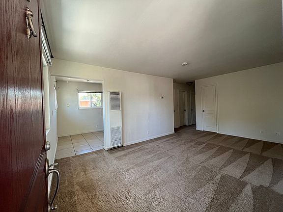 5th image of 669 Johanna Ave