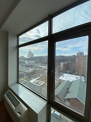 Rented by Houses of New York Realty LLC | media 30