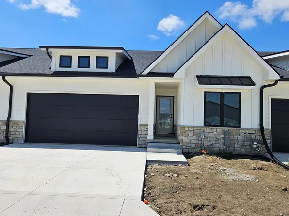 203 S Sodrac No, North Sioux City, SD 57049