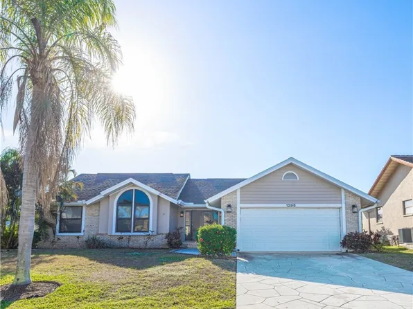 1295 Riverhead Ave, Marco Island, FL 34145