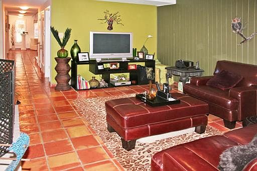 2nd image of 125 BRIGHTWOOD PL #0
