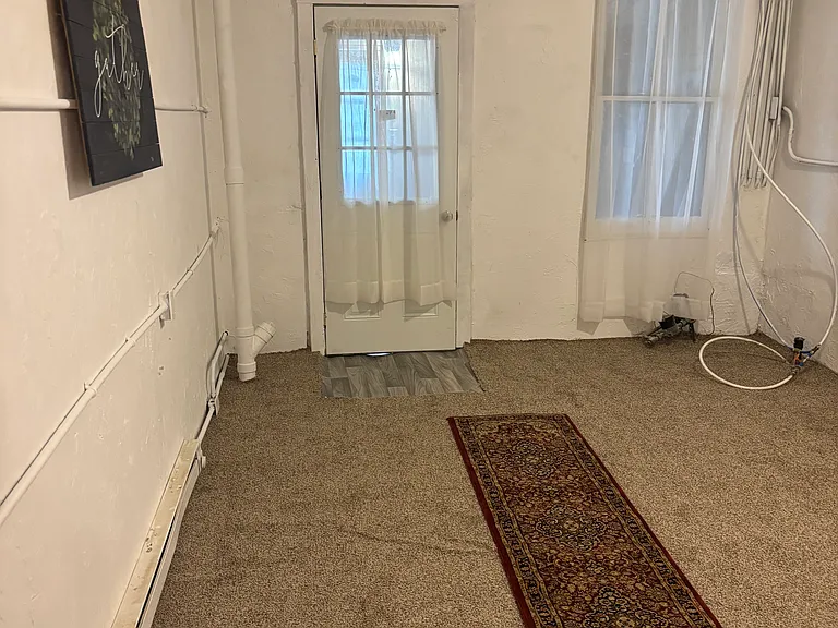 1304 Market St — Photo 36