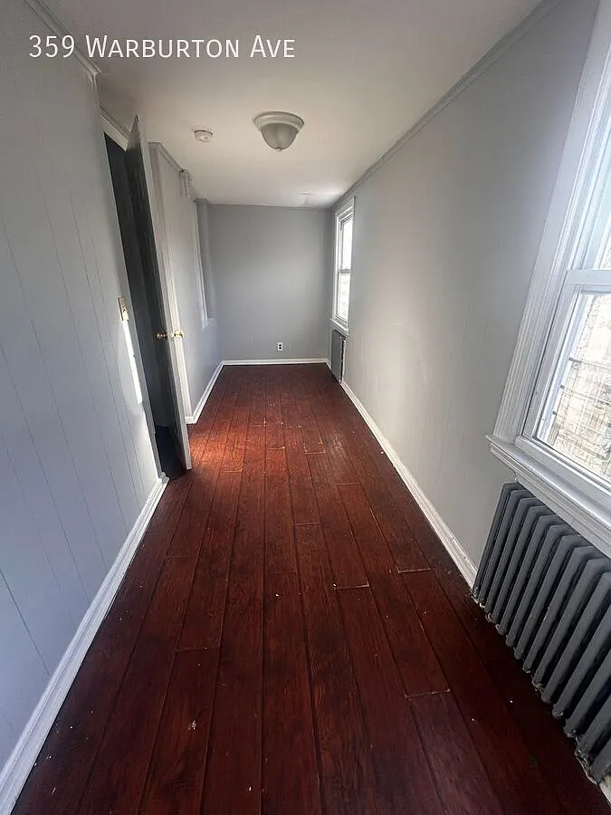 1 bed, $2,100 — Photo 2