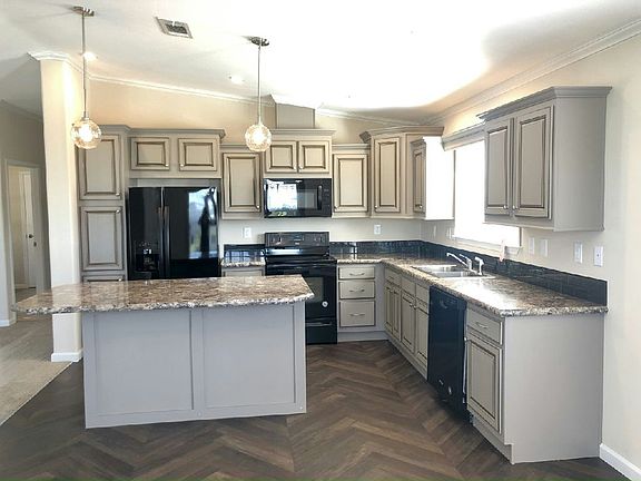 2nd image of 4604 Lake Crystal Blvd #56ETMK