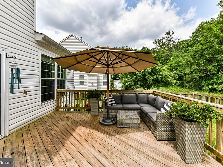 14104 Flicker Ct — Photo 43