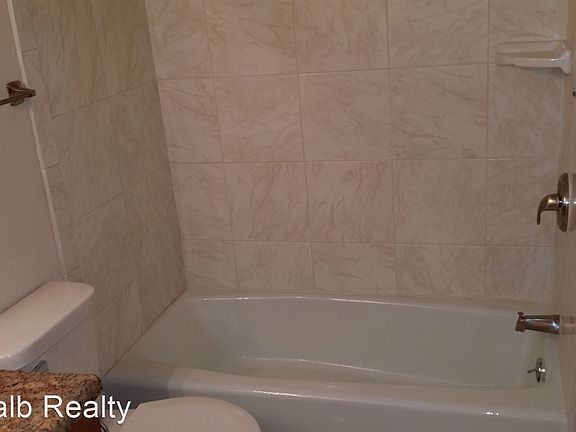 5th image of 535 S 37th St APT 107