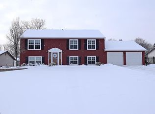 1335 Huntington Ct, Youngstown, OH