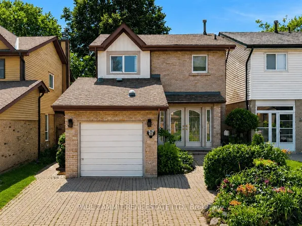 12 Kings College Rd, Markham, ON L3T 5J6