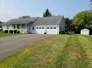 18 Porter St, Washburn, ME 04786