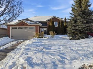 15 Northview Ln, Quinte West, ON K8V 6X6