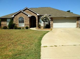 855 Magnolia Ct, Hurst, TX 76053
