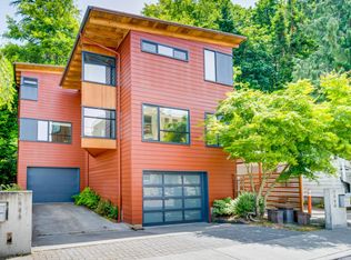 2444 Wickstrom Pl SW, Seattle, WA 98116
