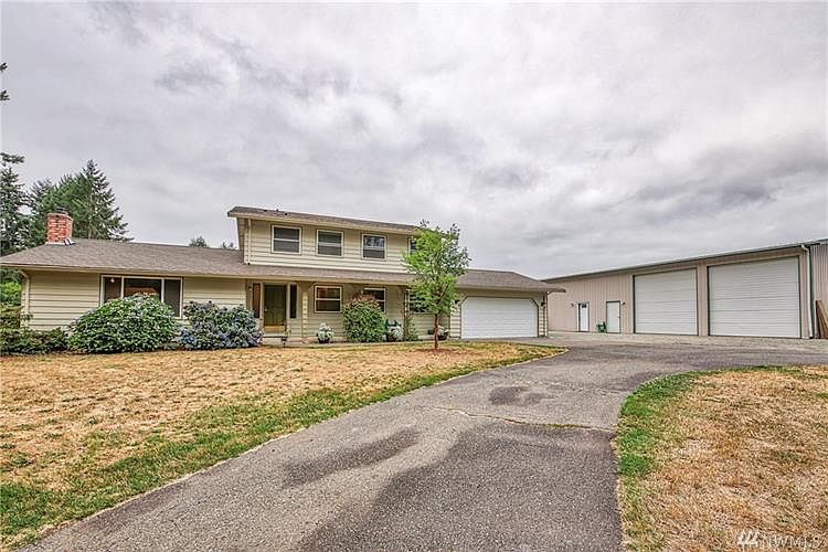 1st image of 4205 Yorkshire Dr SE