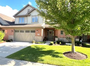 20399 Grosse Point Dr, Frankfort, IL 60423