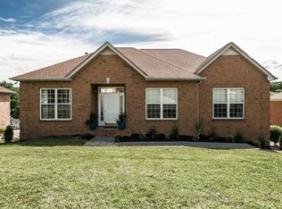 100 Walton Trce N, Hendersonville, TN 37075