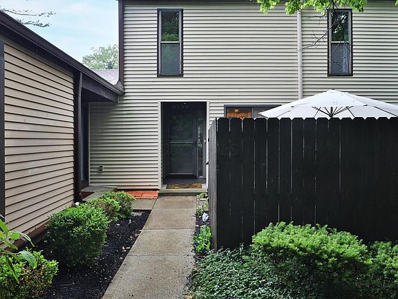 3rd image of 3130 Rivermill Dr #2