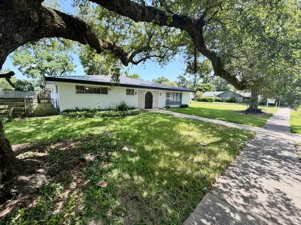 315 University Dr, Lake Charles, LA 70605