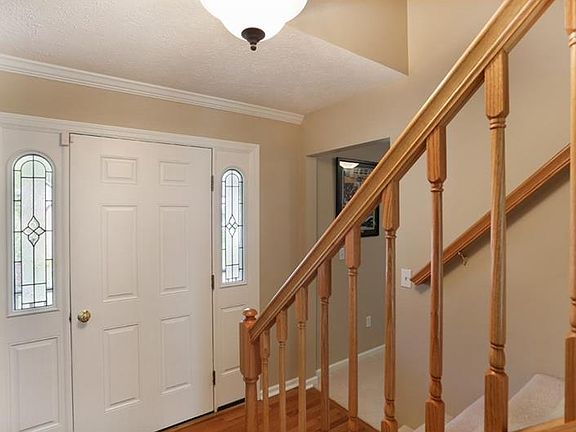 4th image of 3148 Barberry Ct