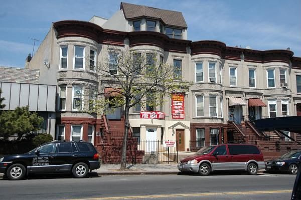 1st image of 4616 Fort Hamilton Pkwy #2