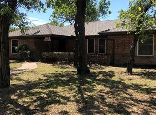 1714 Castle Dr, Clyde, TX 79510