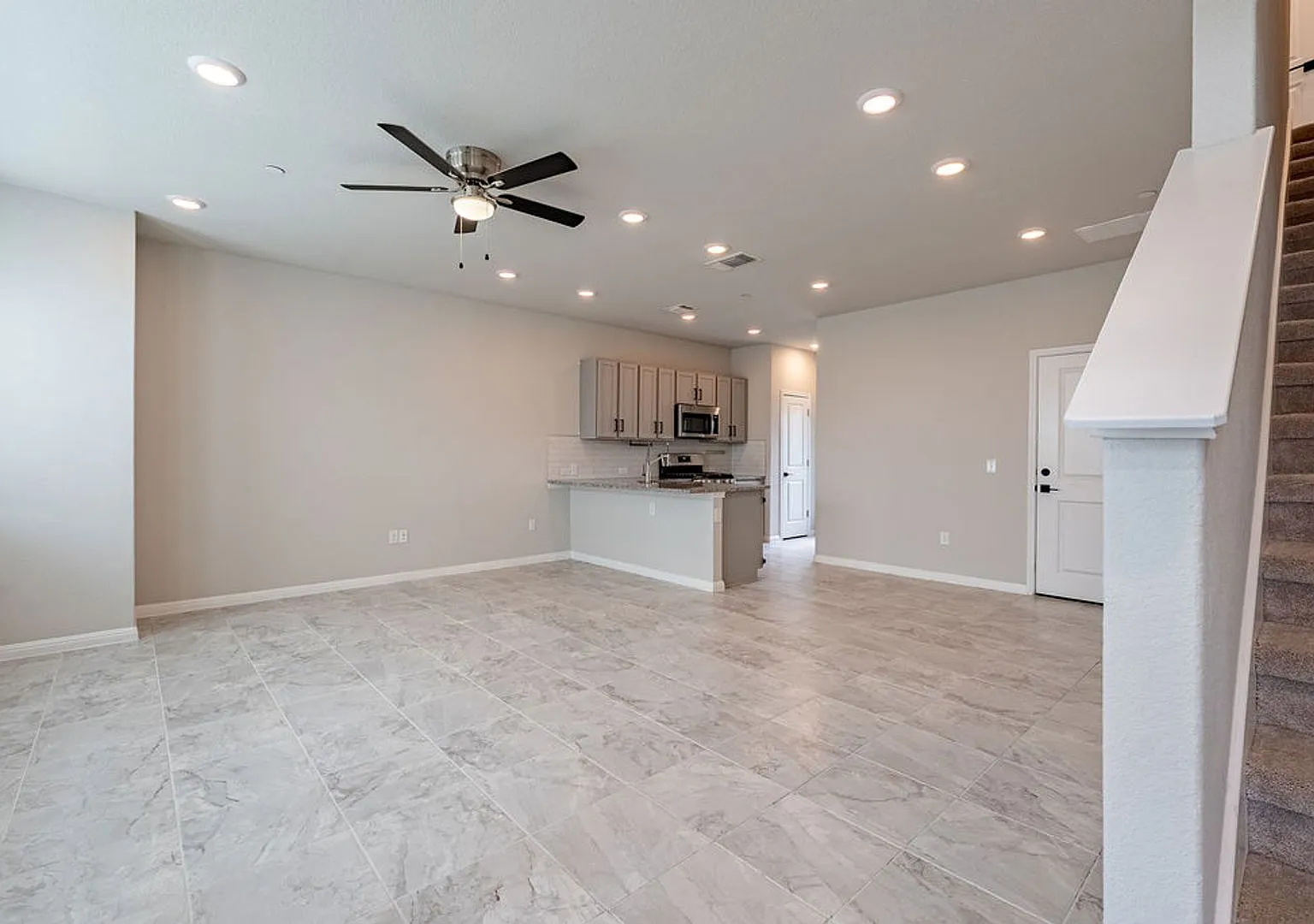 **Modern Comfort Meets Effortless Style in This Beautiful Southeast Austin Retreat** — Photo 4